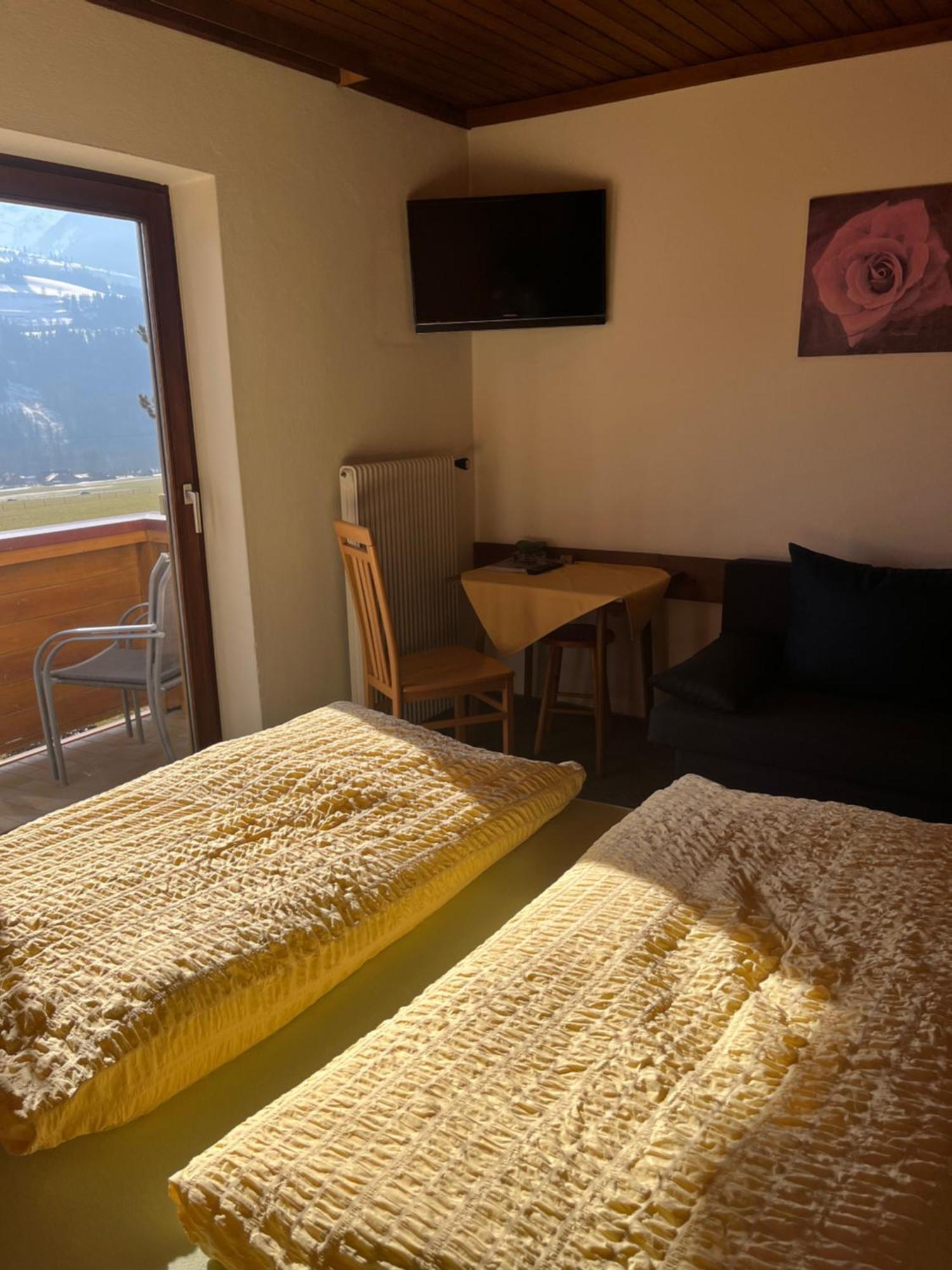 Fruehstueckspension Danklmaier Assachberg Buitenkant foto